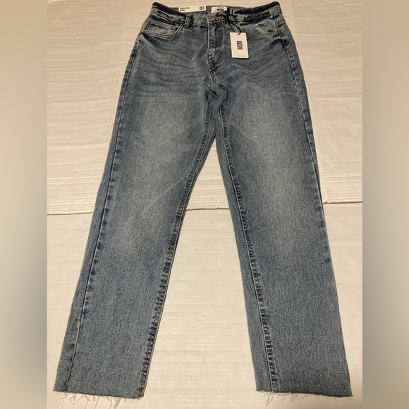 Mom high rise size 3 Refuge denim raw hem jeans NEW - Picture 1 of 8